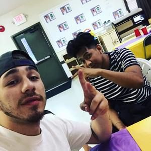 Meet your Posher, Manuel